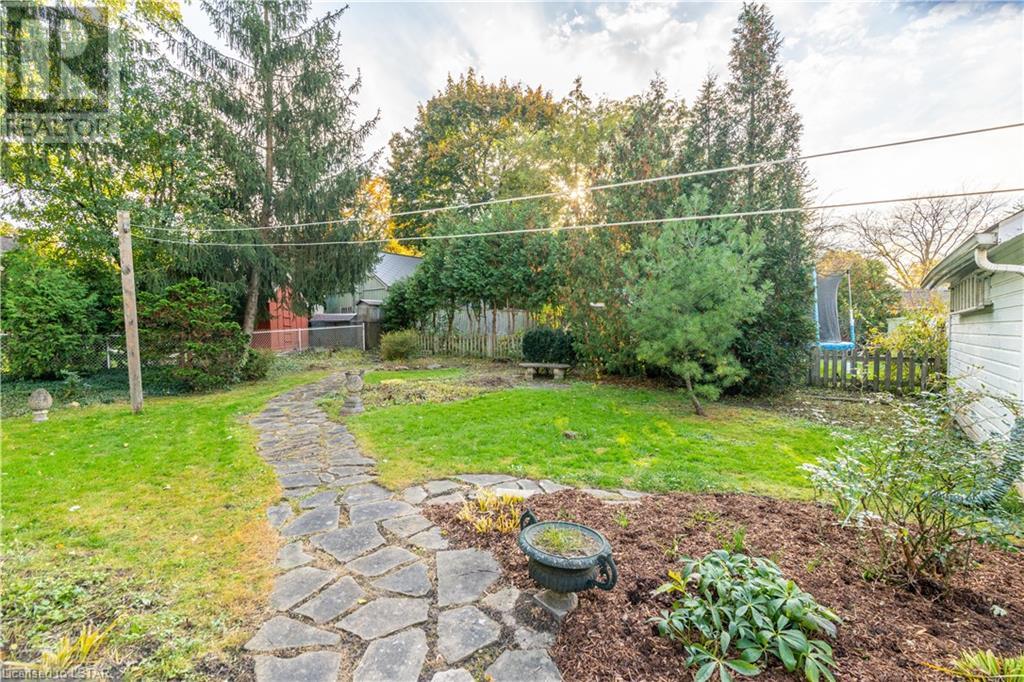 171 IROQUOIS Avenue