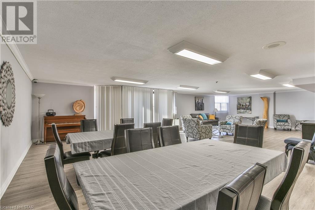 323 COLBORNE Street Unit# 2605