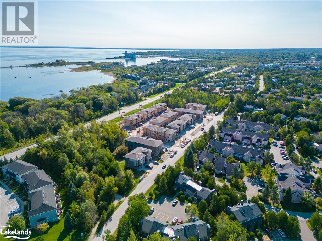 38 DAWSON Drive Unit# 76