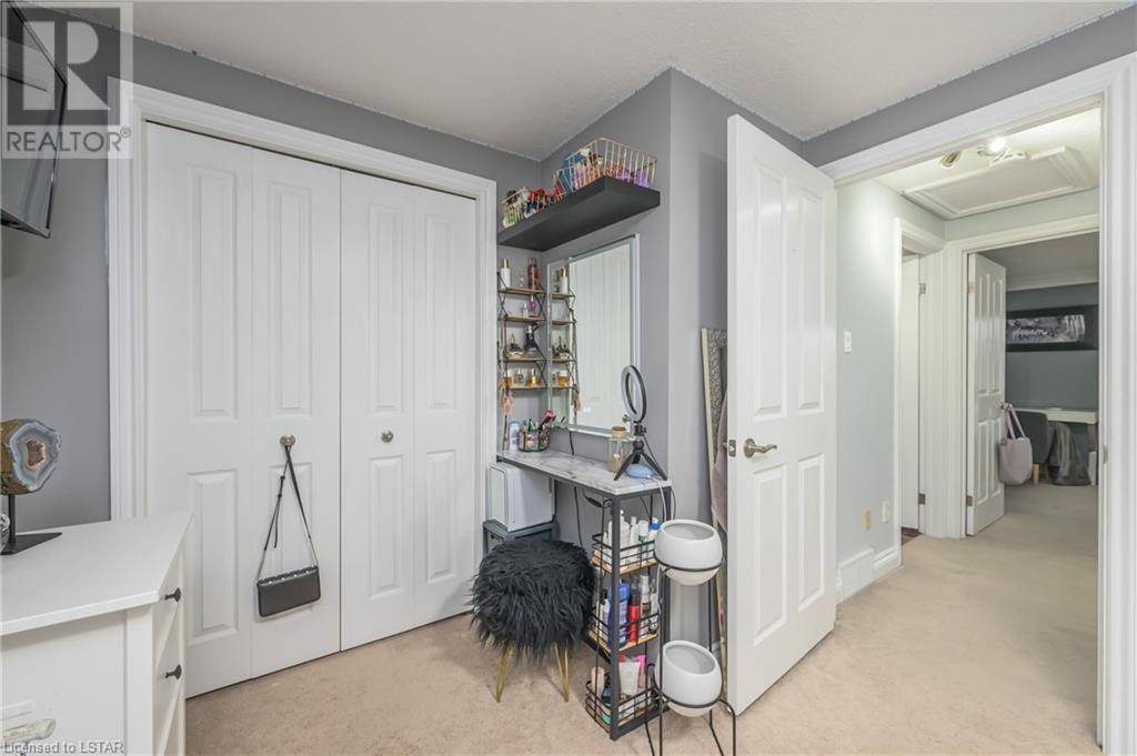 1399 COMMISSIONERS Road Unit# 5