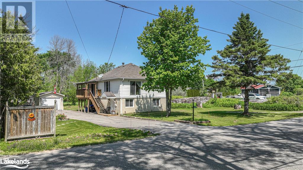 3241 ST AMANT Road