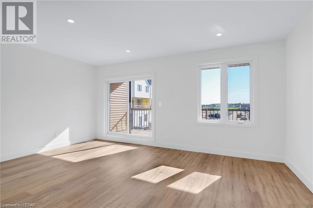 1595 CAPRI Crescent Unit# 24