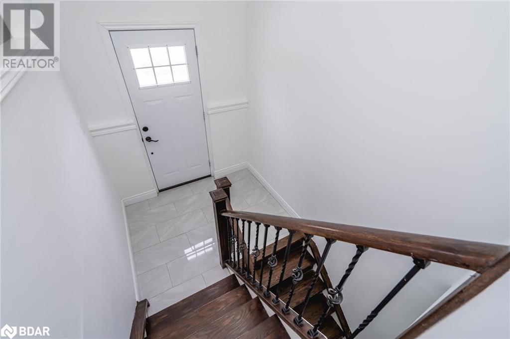 200 FERNDALE Drive N