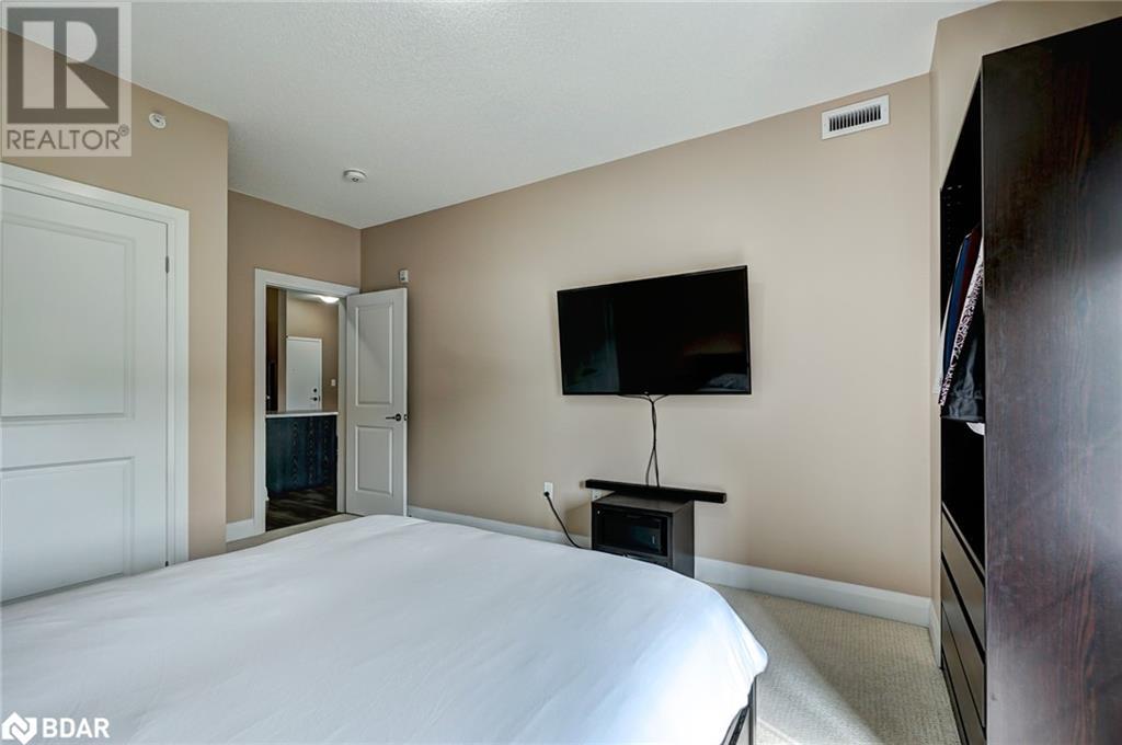 5 GREENWICH Street Unit# 109