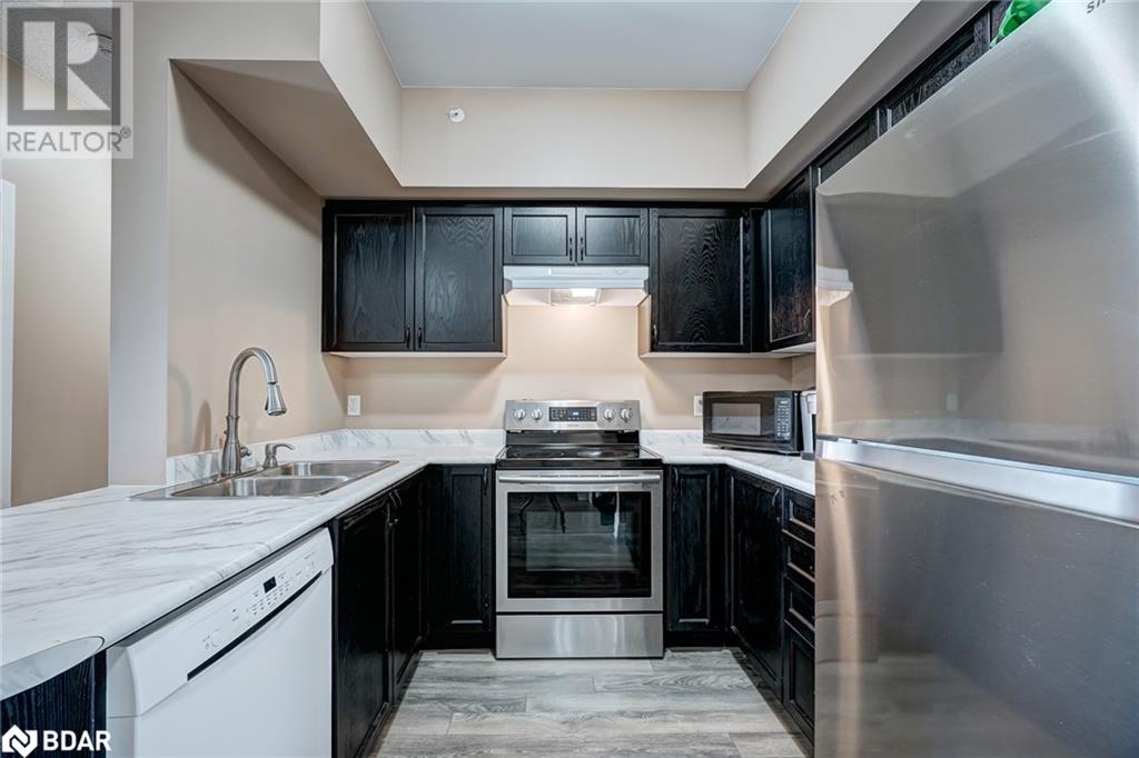 5 GREENWICH Street Unit# 109