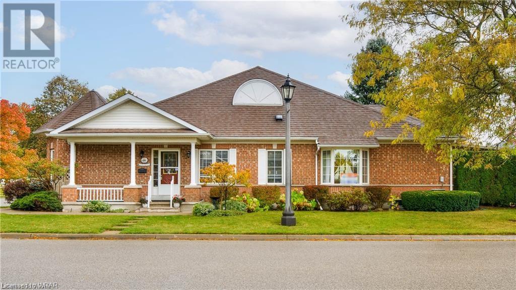 12 VILLAGE Crossing E