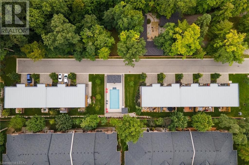 433 HYDE PARK Road Unit# 8
