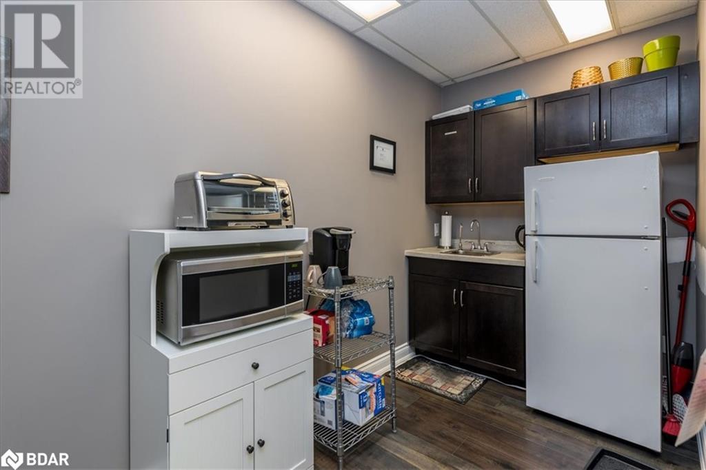301 BRYNE Drive Unit# 9