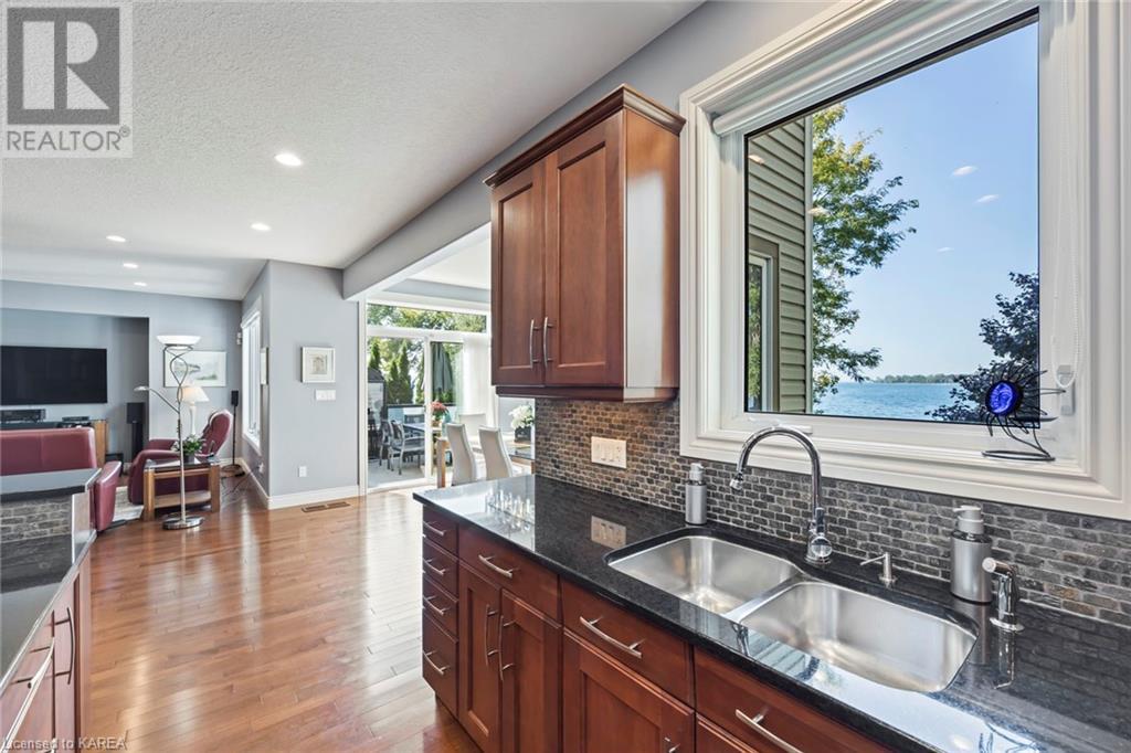 21 BAYSHORE Drive