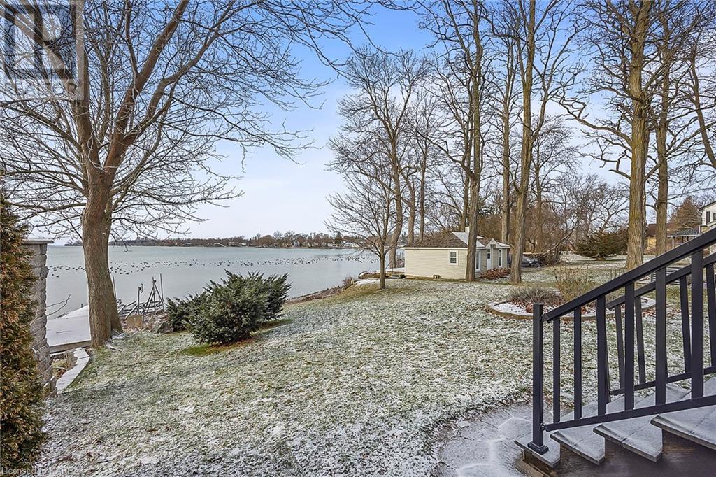 21 BAYSHORE Drive