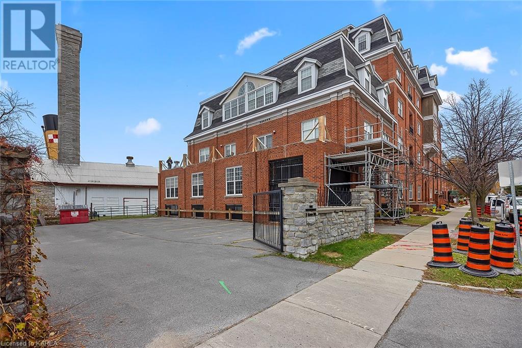 20 GORE Street Unit# 305