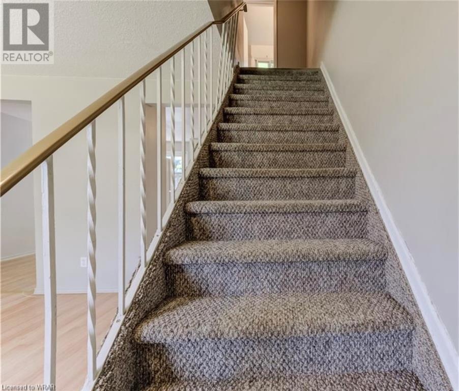 164 JANSEN Avenue Unit# 16