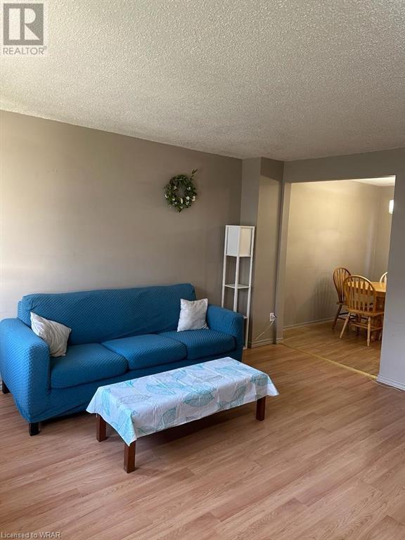 164 JANSEN Avenue Unit# 16