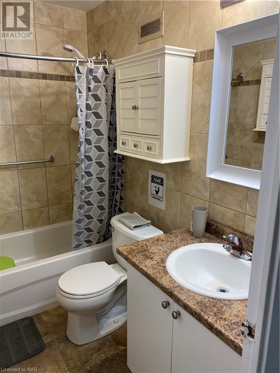 563 MORNINGTON Avenue Unit# 210