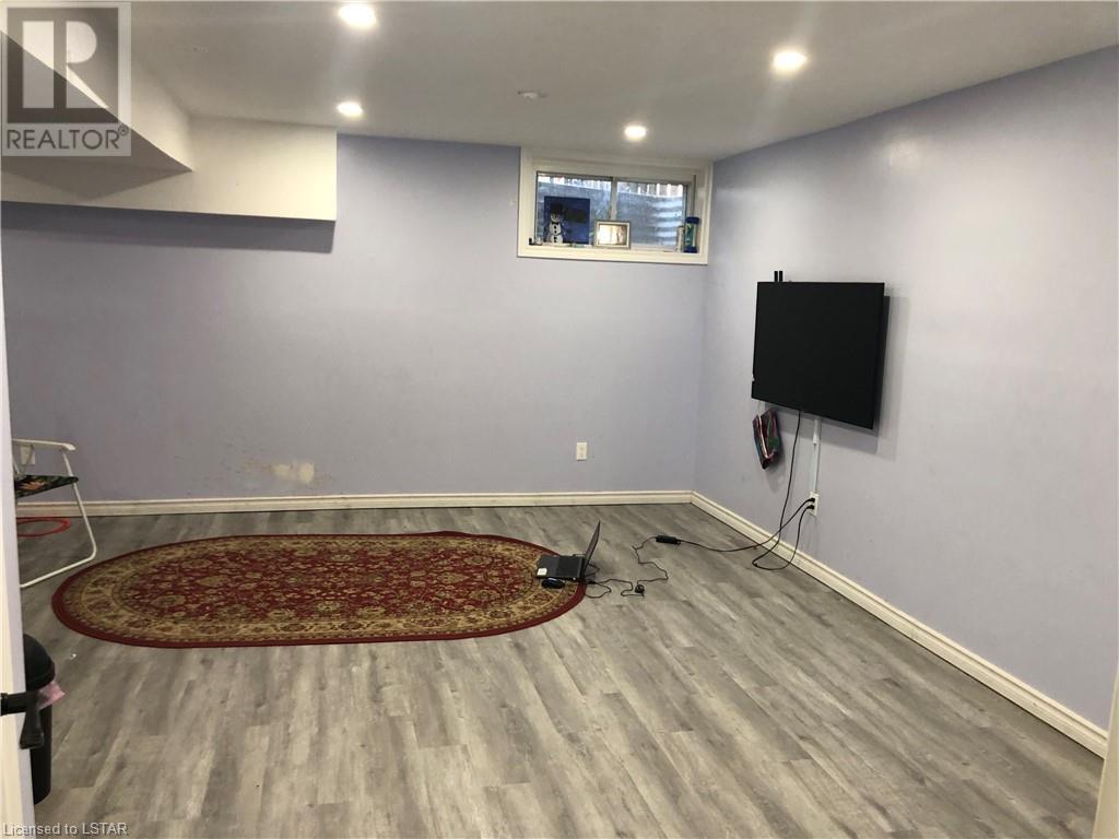 590 MILLBANK Drive Unit# 36