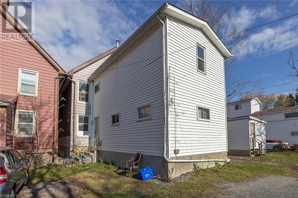 234 EARL Street