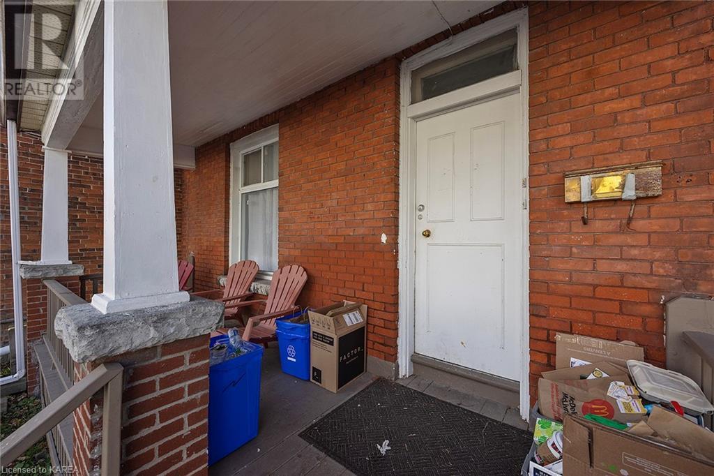 234 EARL Street
