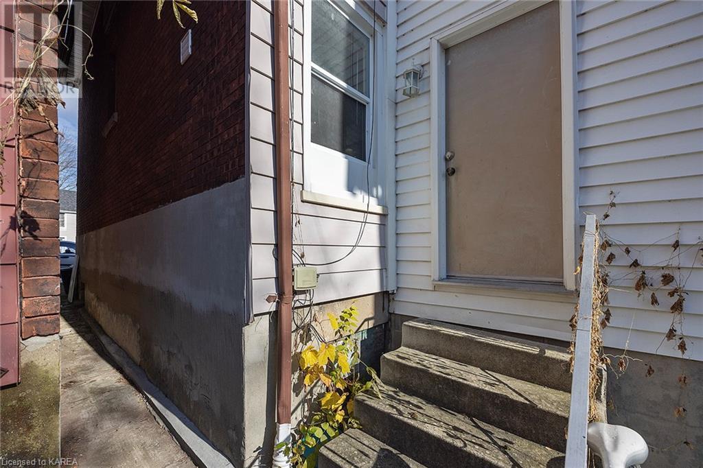 234 EARL Street