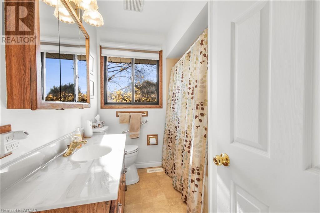 26 CHISHOLM Drive