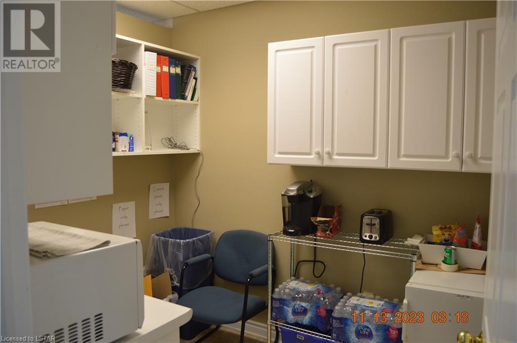 575 WHARNCLIFFE Road S Unit# 6