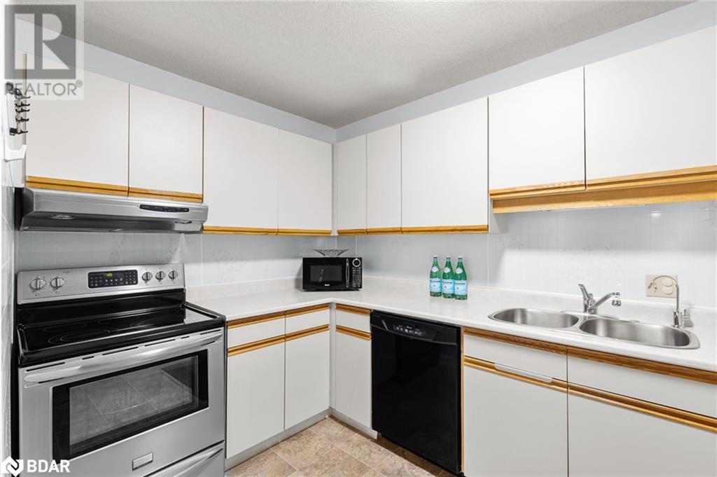 304 THOMAS Street Unit# 4