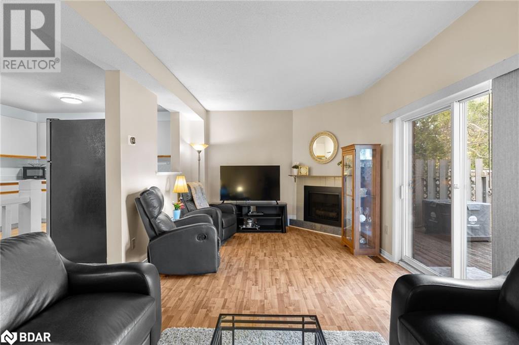 304 THOMAS Street Unit# 4