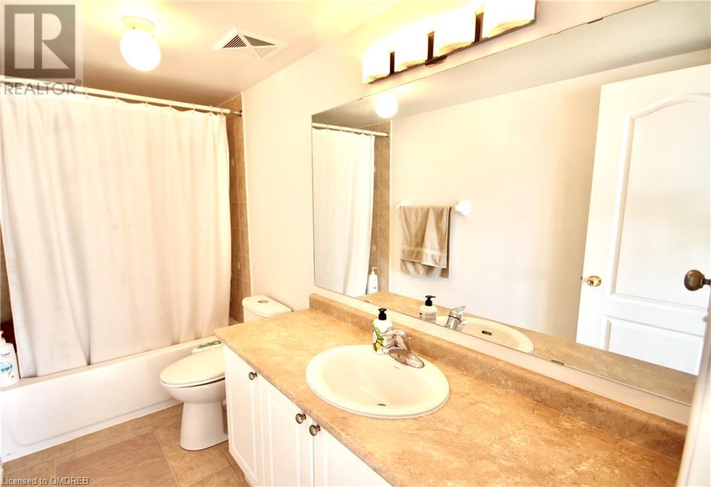 3985 EGLINTON Avenue W Unit# 23