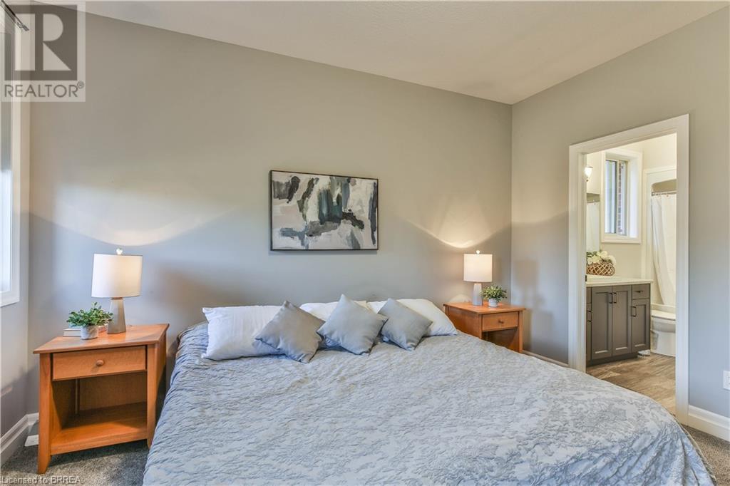 25 CURREN Crescent
