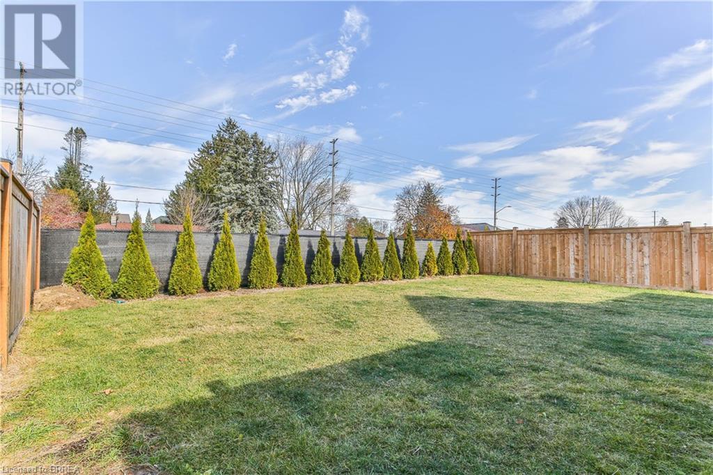 25 CURREN Crescent