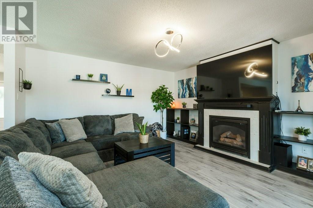 1230 ELGIN Street