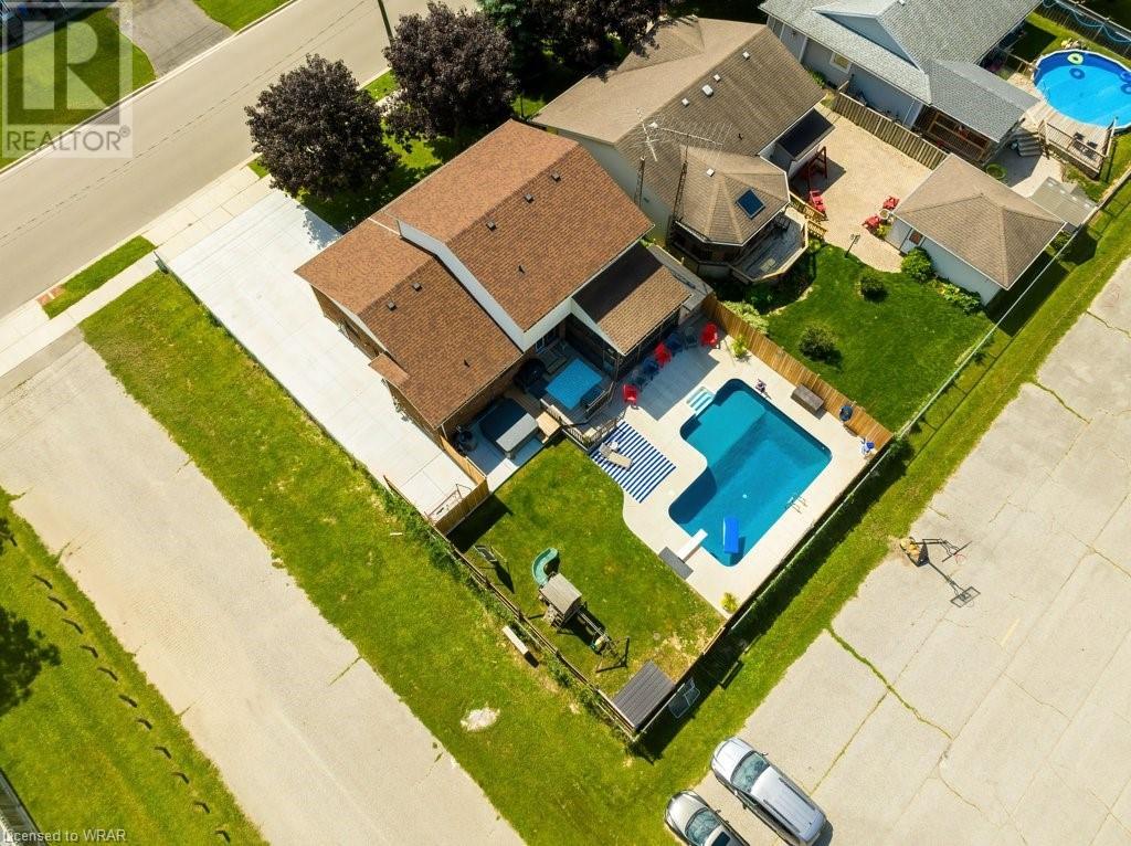 1230 ELGIN Street