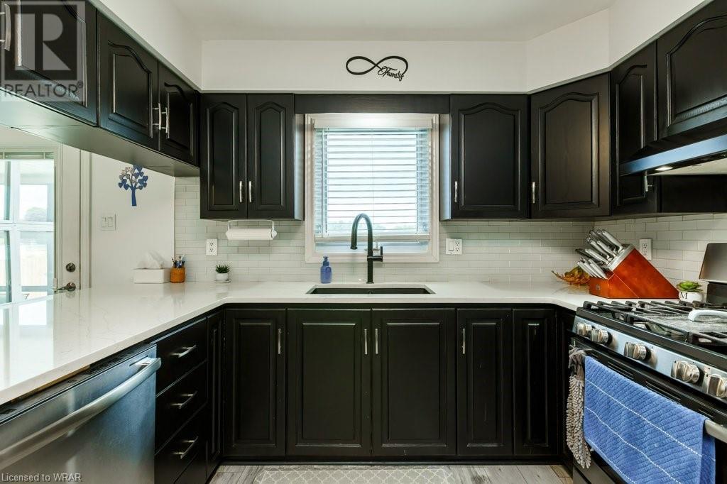 1230 ELGIN Street
