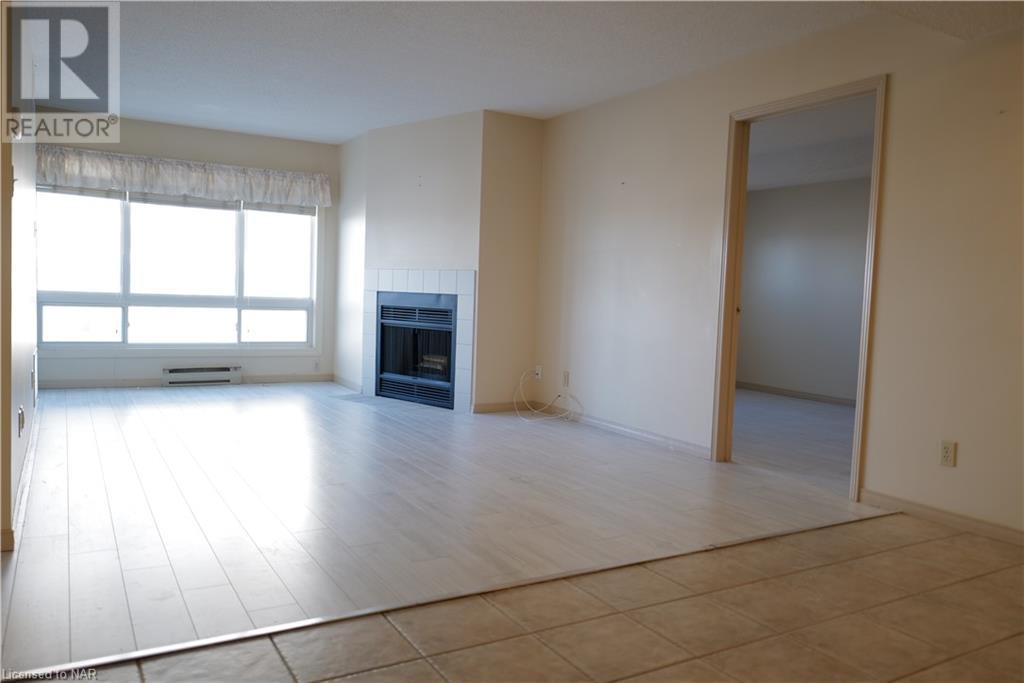 78 ROEHAMPTON Avenue Unit# 319