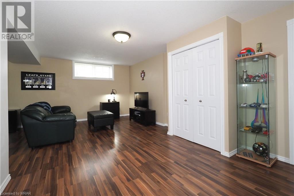 52 SUNNYSIDE Drive