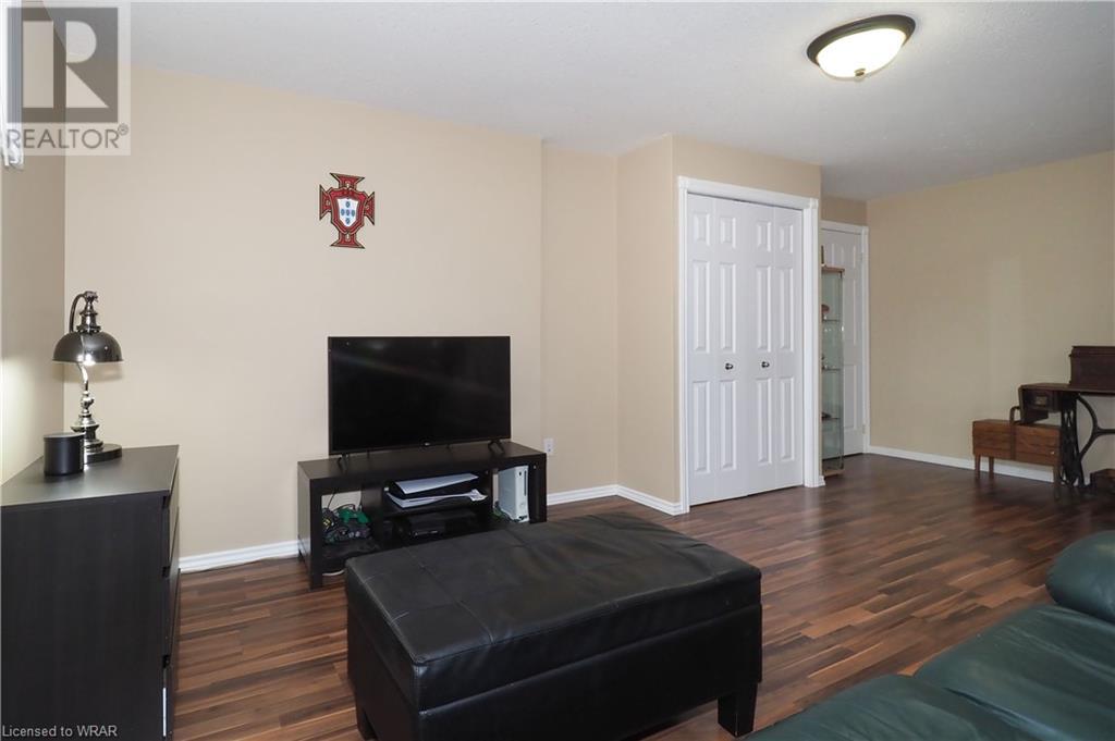 52 SUNNYSIDE Drive