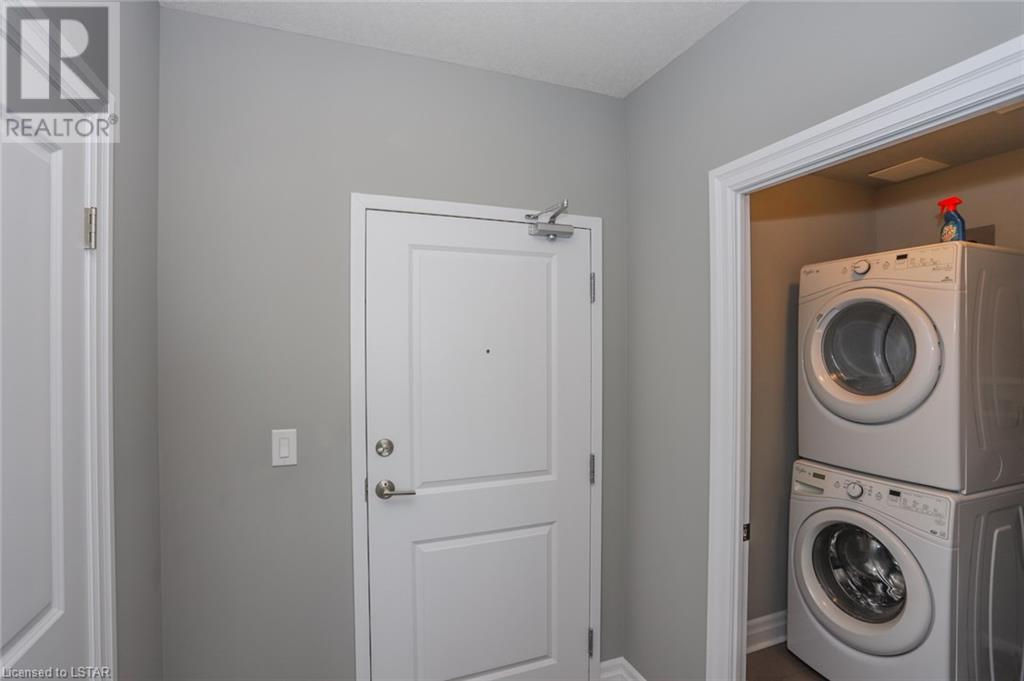 240 VILLAGE WALK Boulevard Unit# 714