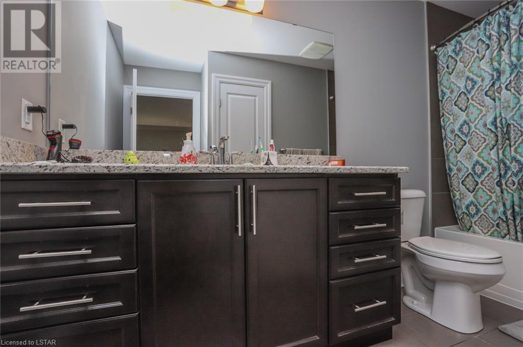 240 VILLAGE WALK Boulevard Unit# 714