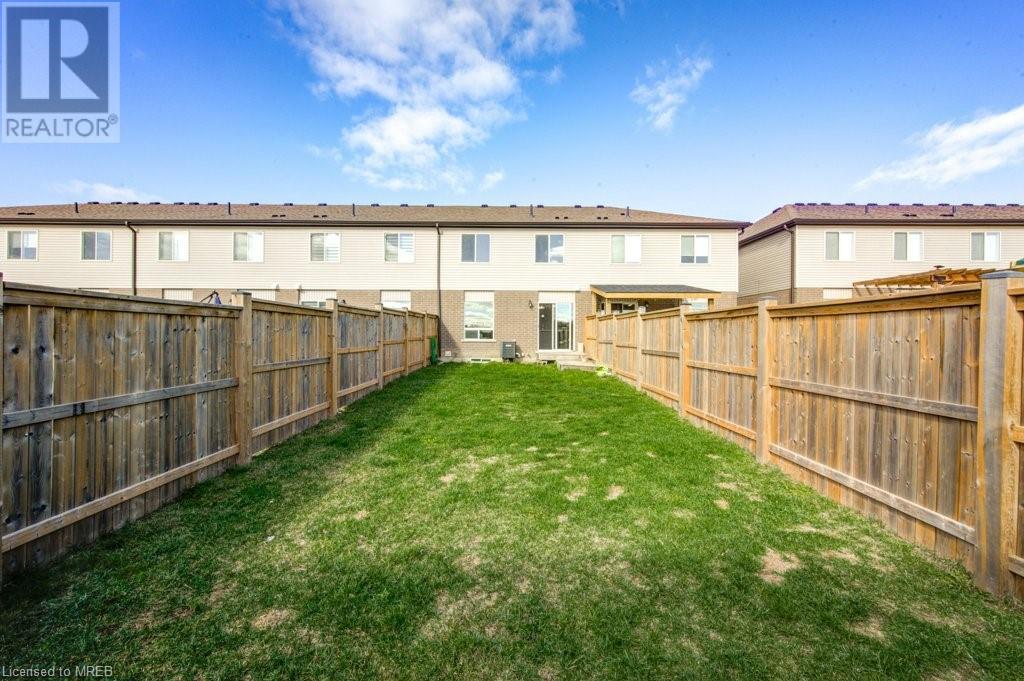 47 ARLINGTON Parkway