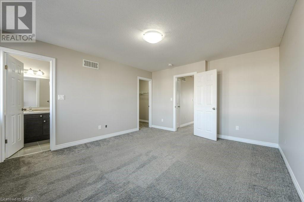 47 ARLINGTON Parkway