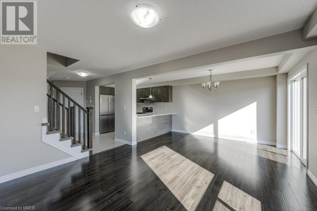 47 ARLINGTON Parkway