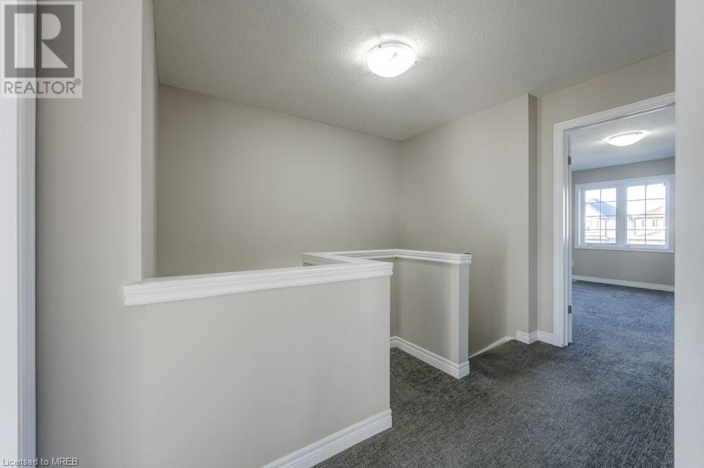 47 ARLINGTON Parkway