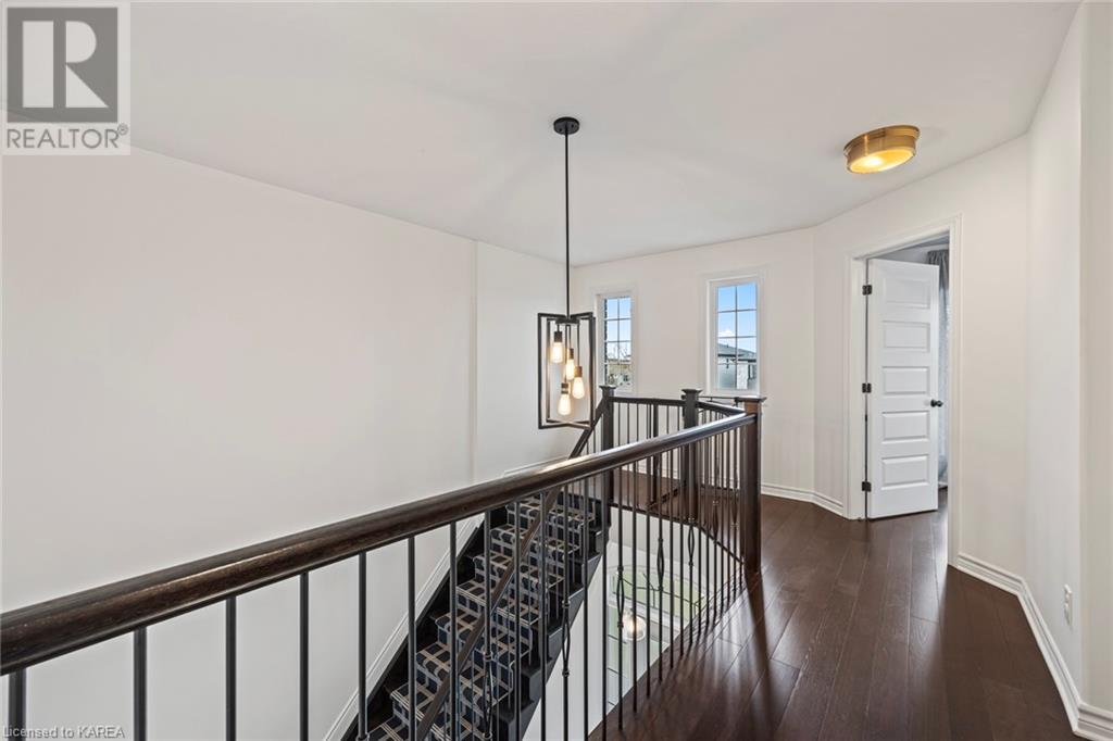 205 CLIPPER Court