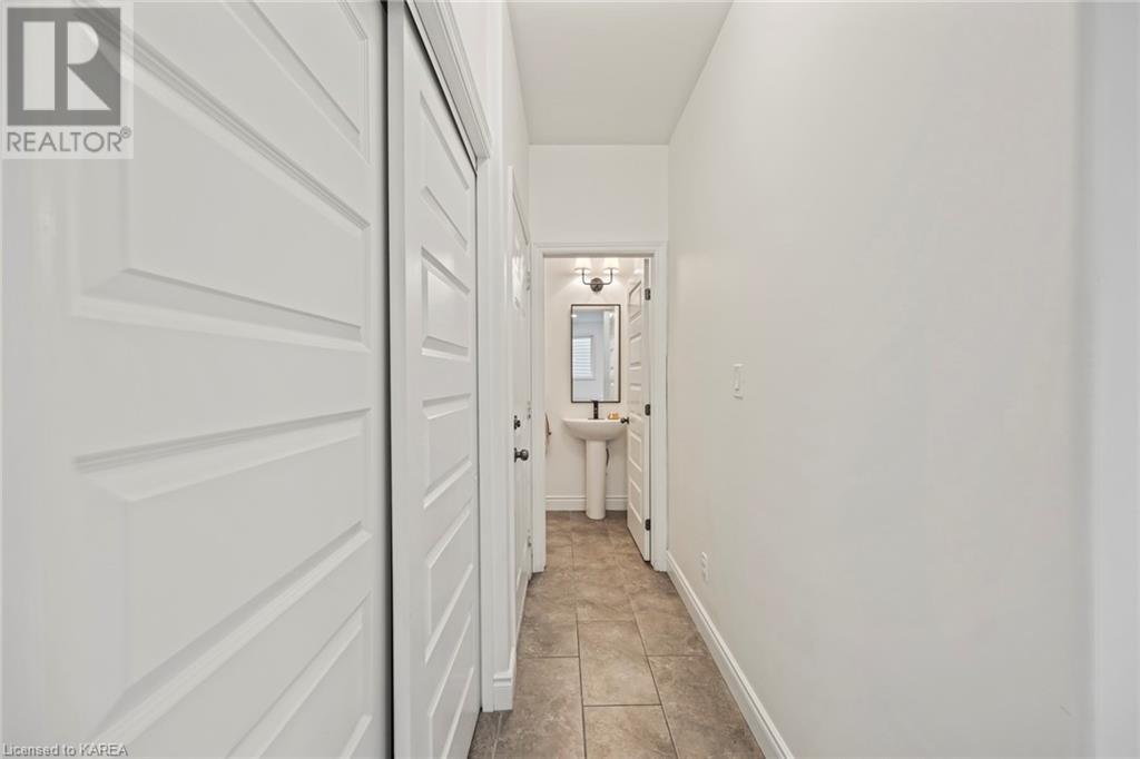 205 CLIPPER Court