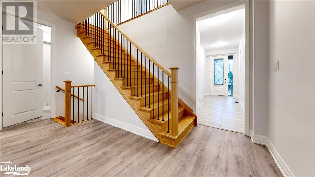37 FEDERICA Crescent