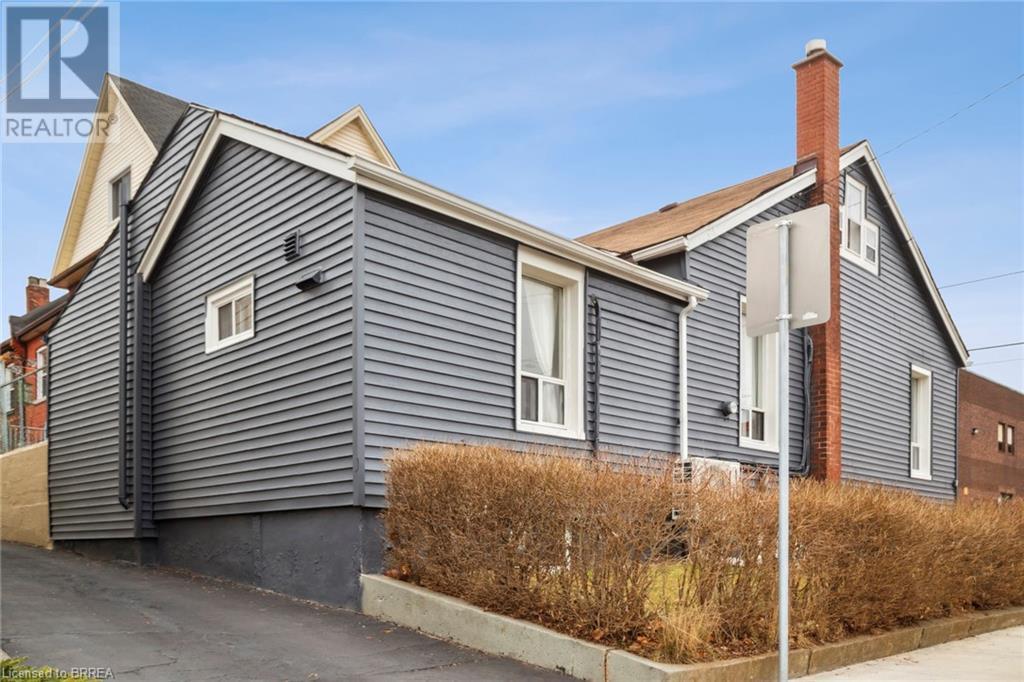 136 HESS Street
