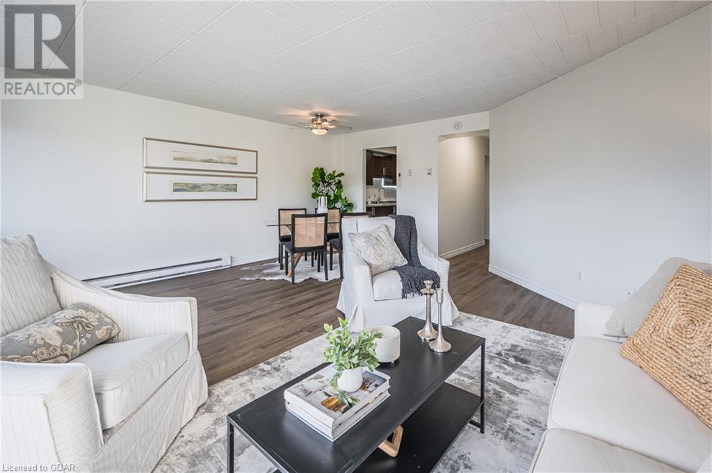 105 CONROY Crescent Unit# 103