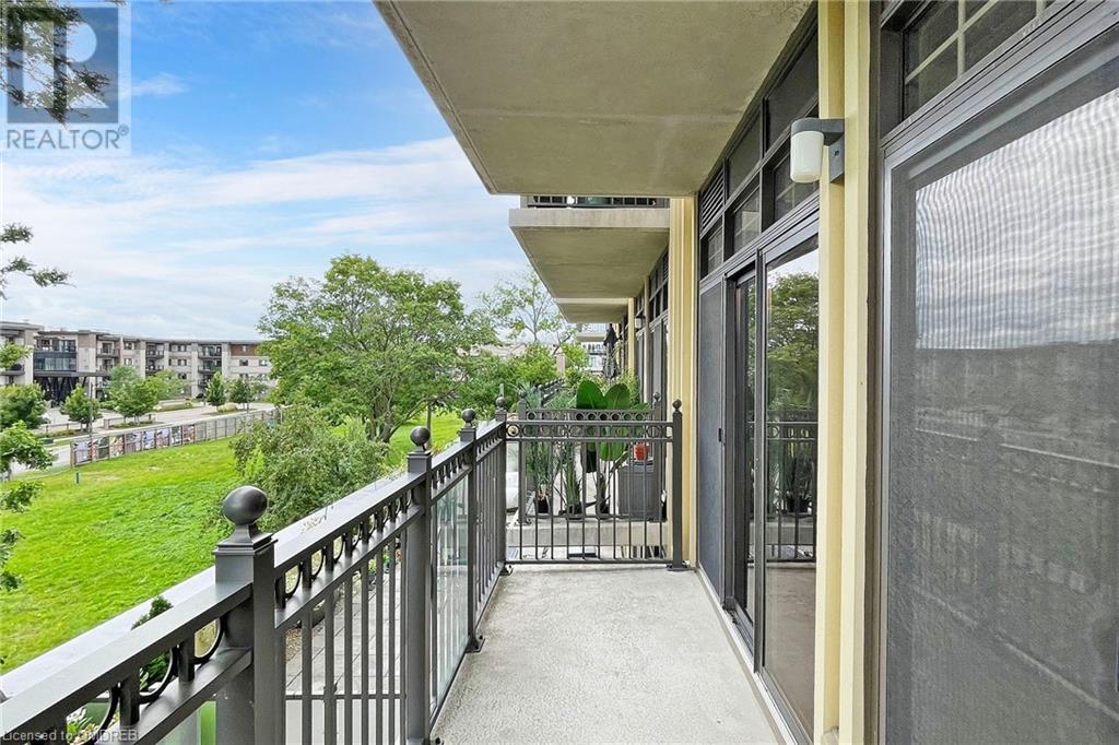 205 LAKESHORE Road W Unit# 304