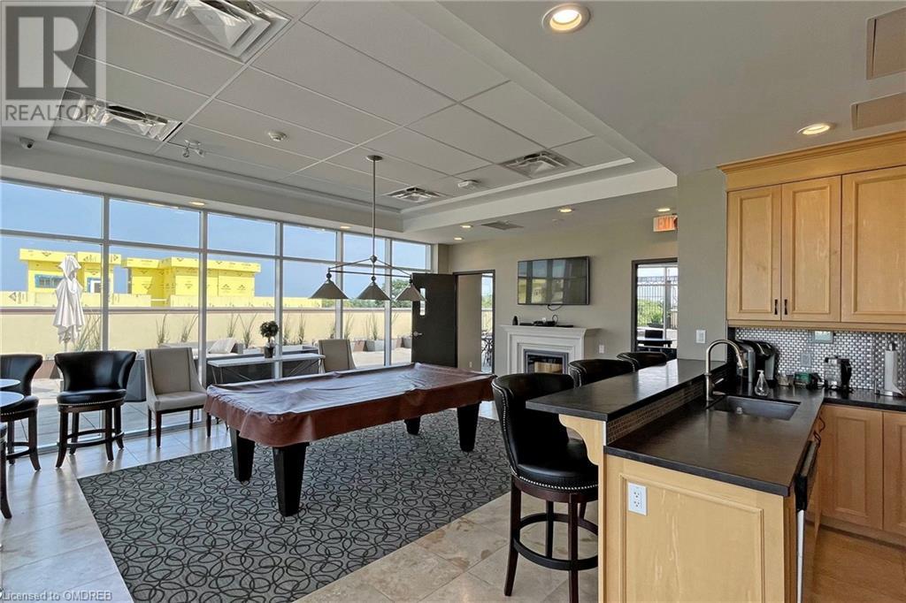 205 LAKESHORE Road W Unit# 304