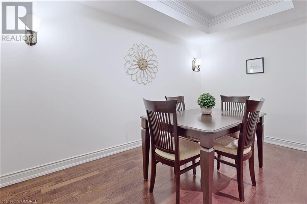205 LAKESHORE Road W Unit# 304