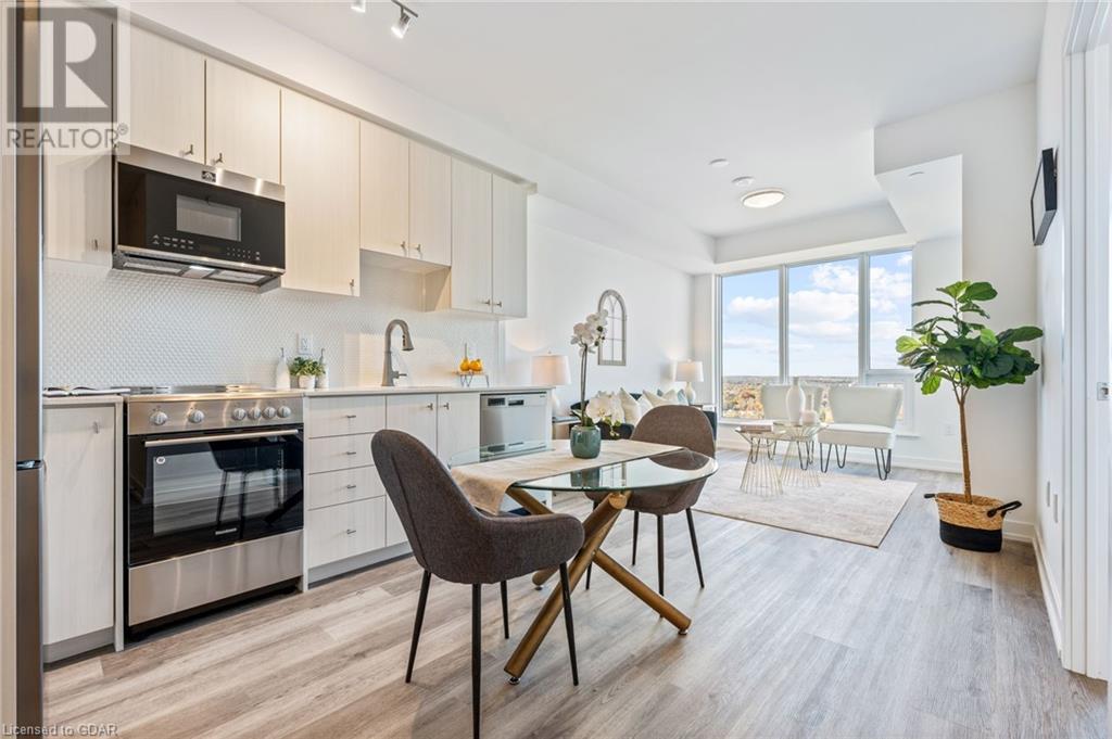 15 WELLINGTON Street S Unit# 2911